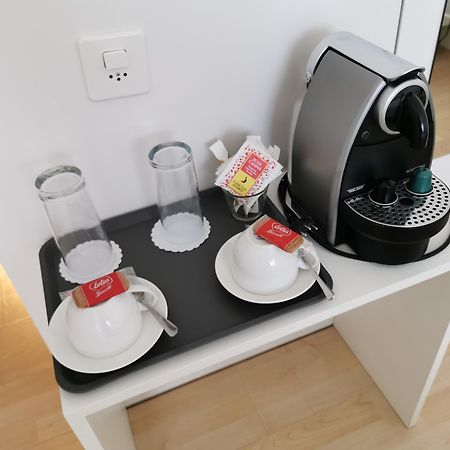 Apaliving - Budgethotel Bazel Buitenkant foto