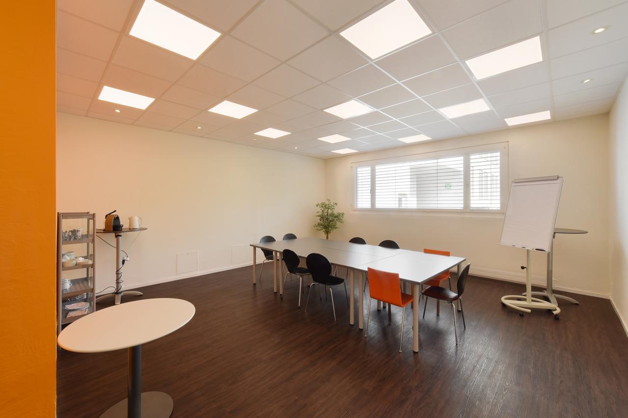 Apaliving - Budgethotel Bazel Buitenkant foto