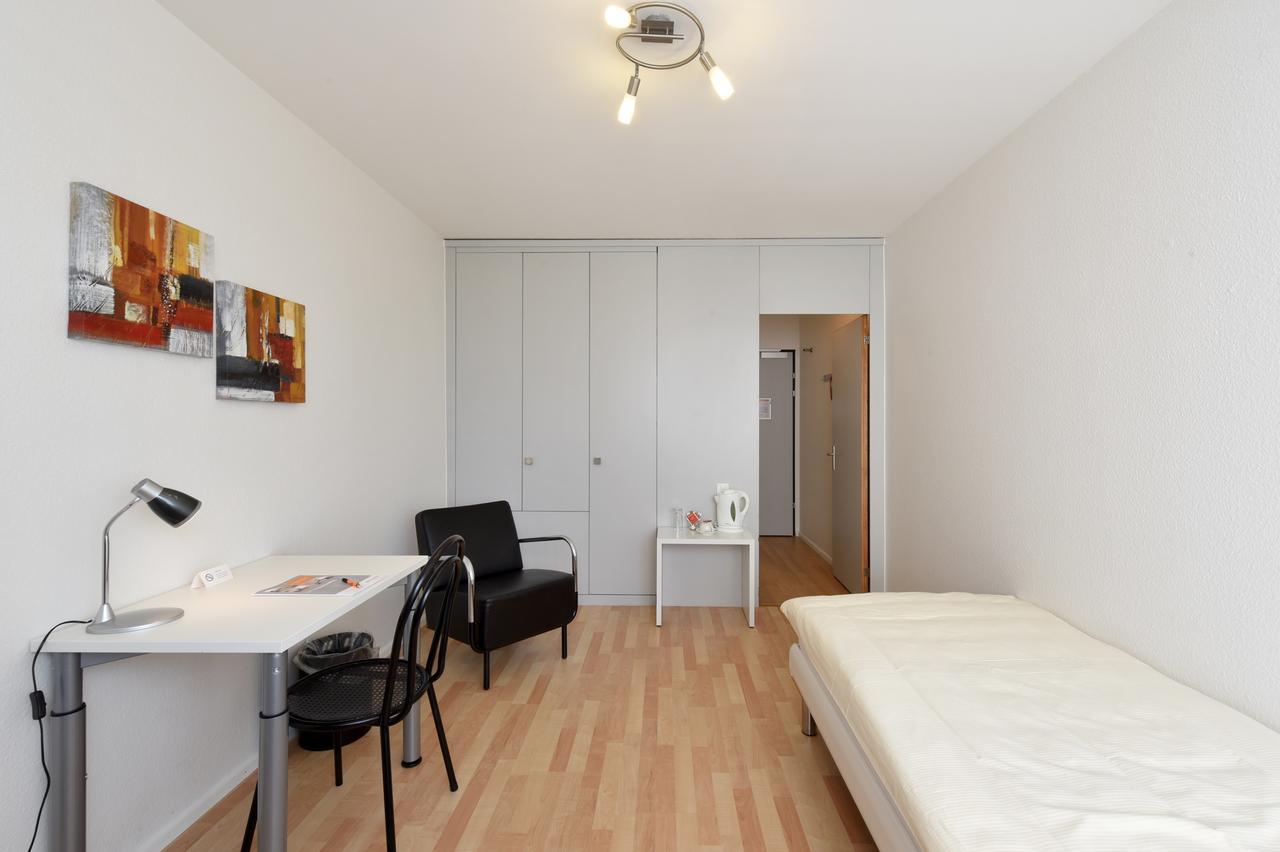 Apaliving - Budgethotel Bazel Buitenkant foto