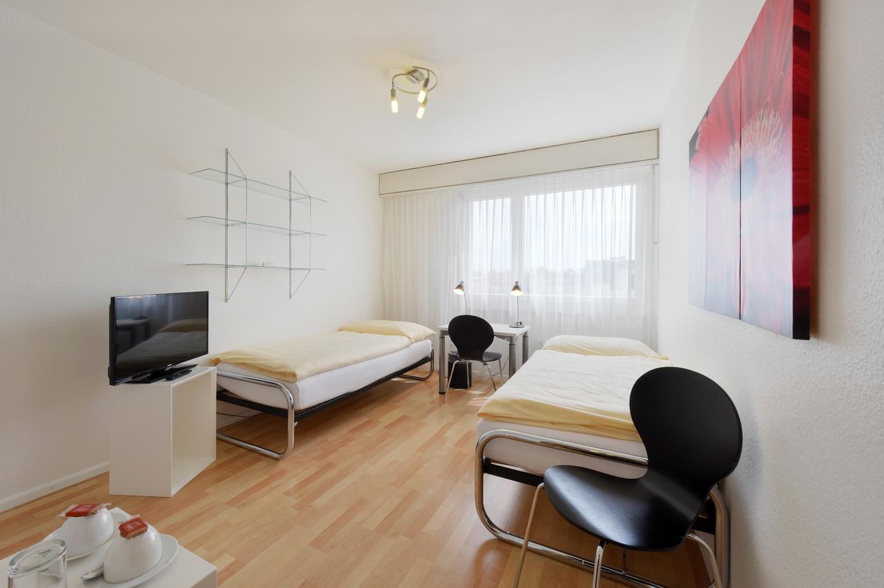 Apaliving - Budgethotel Bazel Buitenkant foto