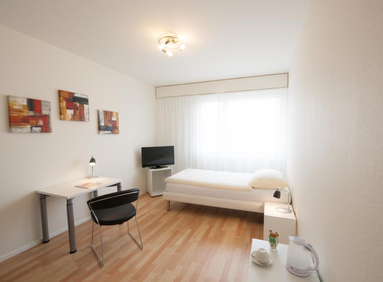 Apaliving - Budgethotel Bazel Buitenkant foto